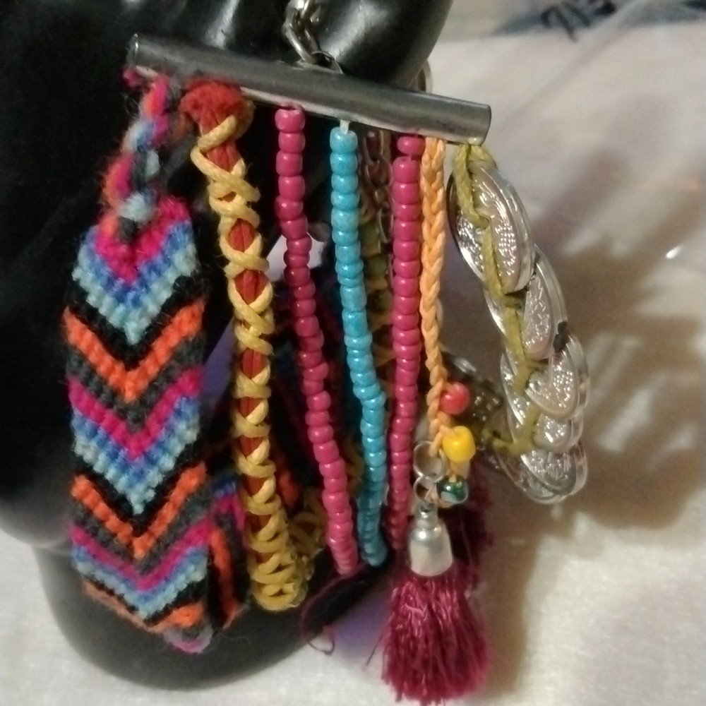 Multi Strand Bracelet Nwt Sku 713